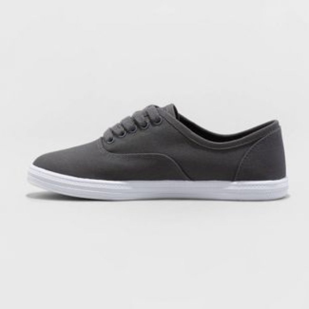 Universal Thread, Dark Gray, Women's Size 11, lace-up sneaker